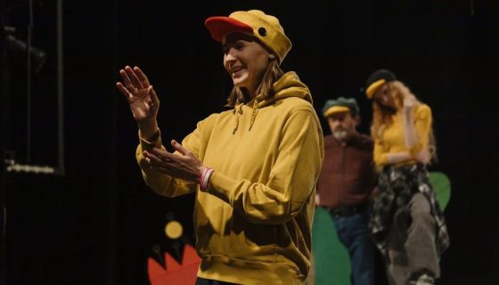 Спектакль «Гадкий утёнок»