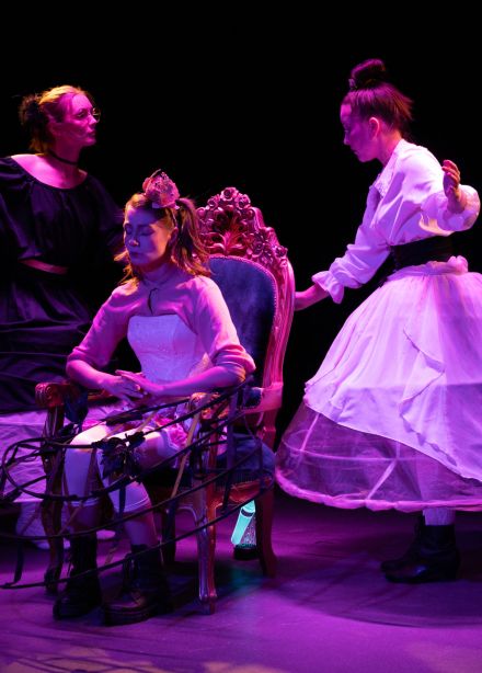 Серебряная лилия