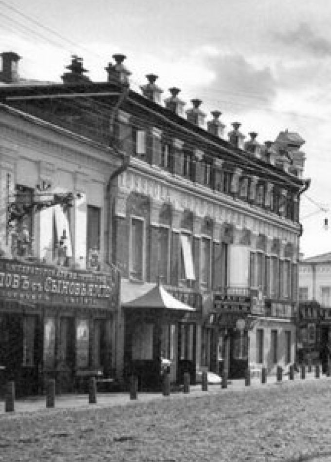 Секретный адрес. История Ансамбля торговых рядов. Пешеходная экскурсия