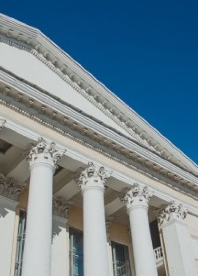 Спектакль «Бывших не бывает»