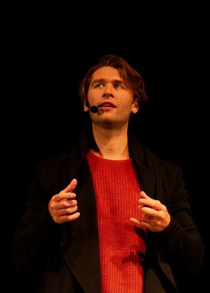 Спектакль «Глубокое отражение»