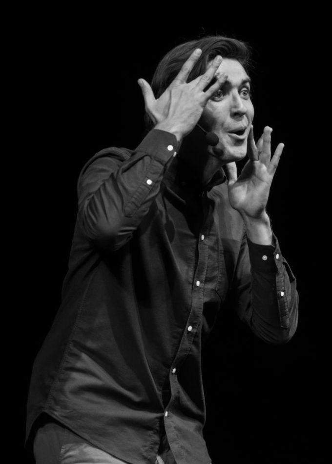 Спектакль «Инопланетянцы»