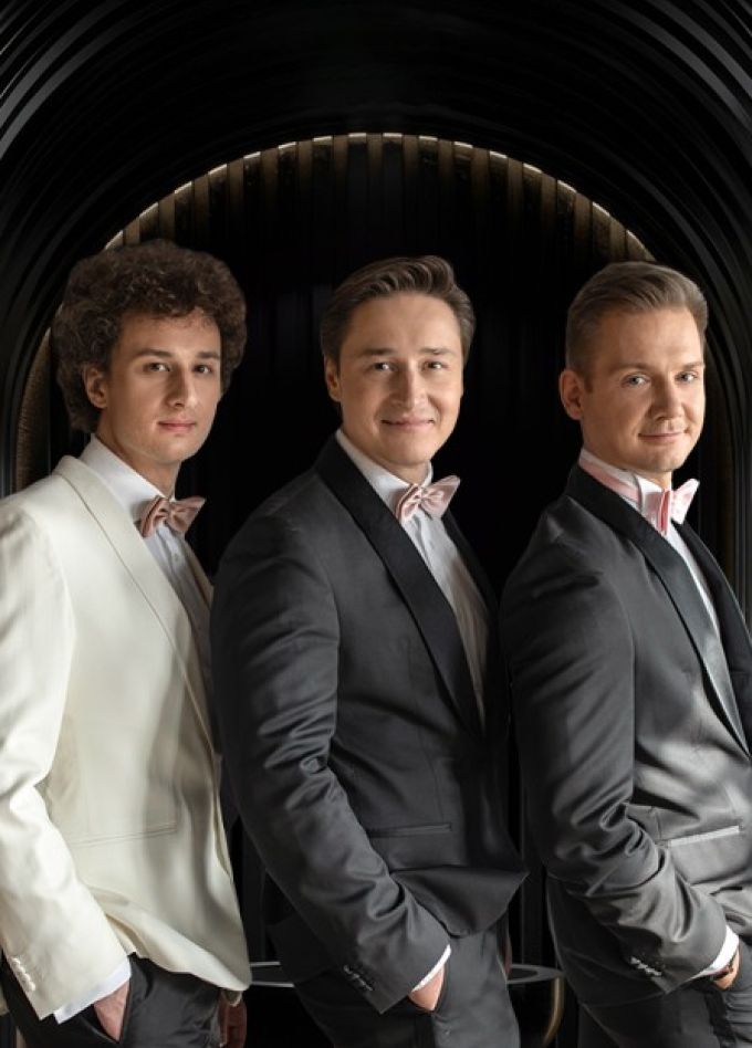 Bel Suono. Шоу трех роялей