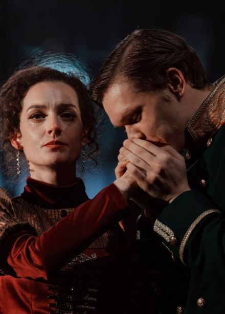 Спектакль «Анна Каренина»