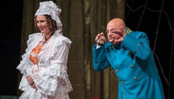 Спектакль «Волки и овцы»